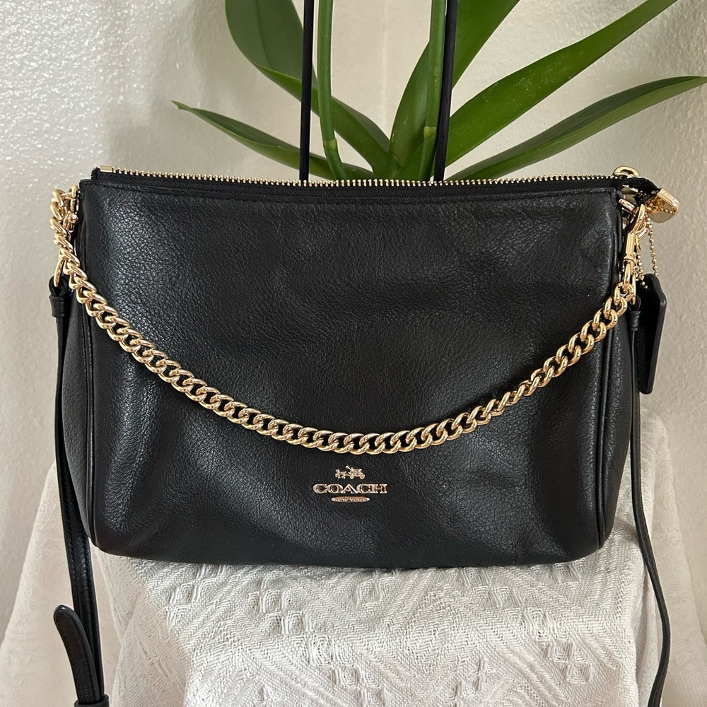 Coach Black Leather Crossbody Purse Gold Chain